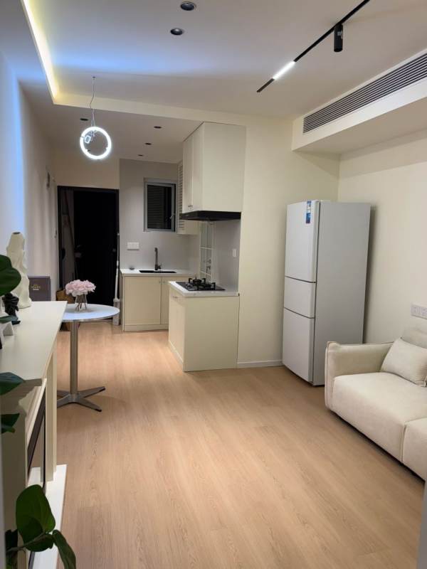 Housing image — Living Room