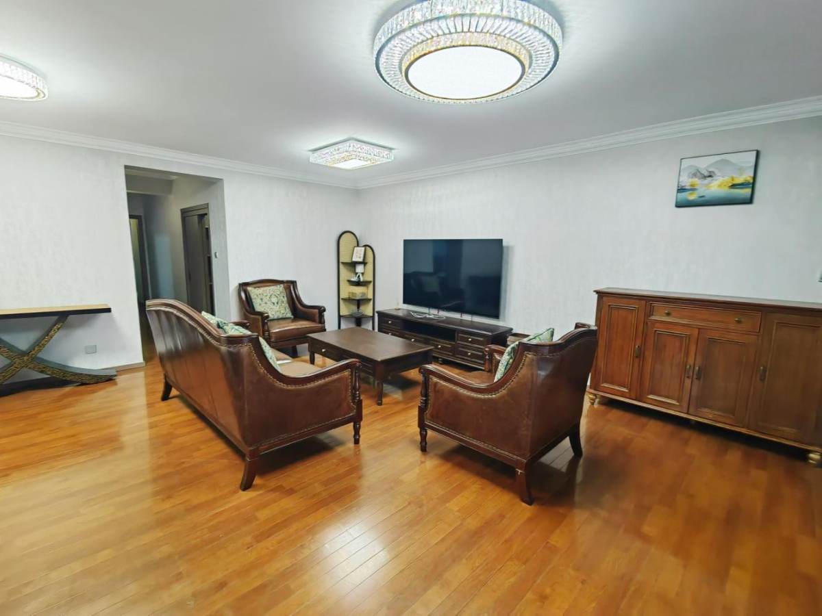 Housing image — Living Room