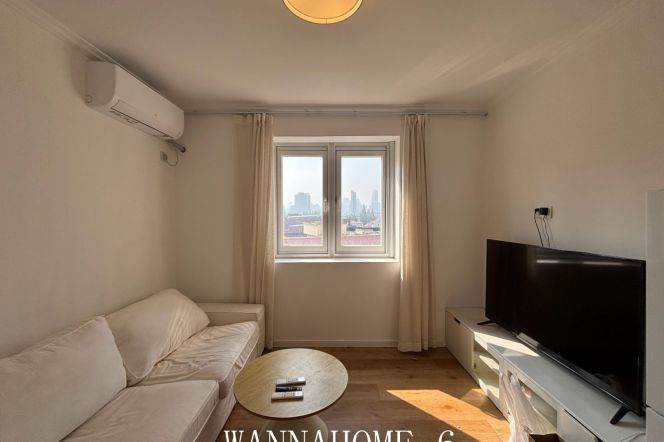 1BR Apartment in Jing'an (L2/L7/L14)