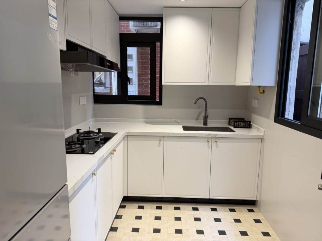Housing image — Kitchen