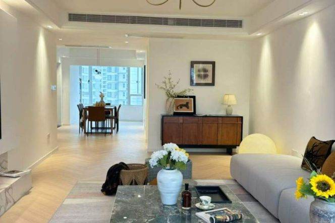 4BR Apartment near West Bund (L11)