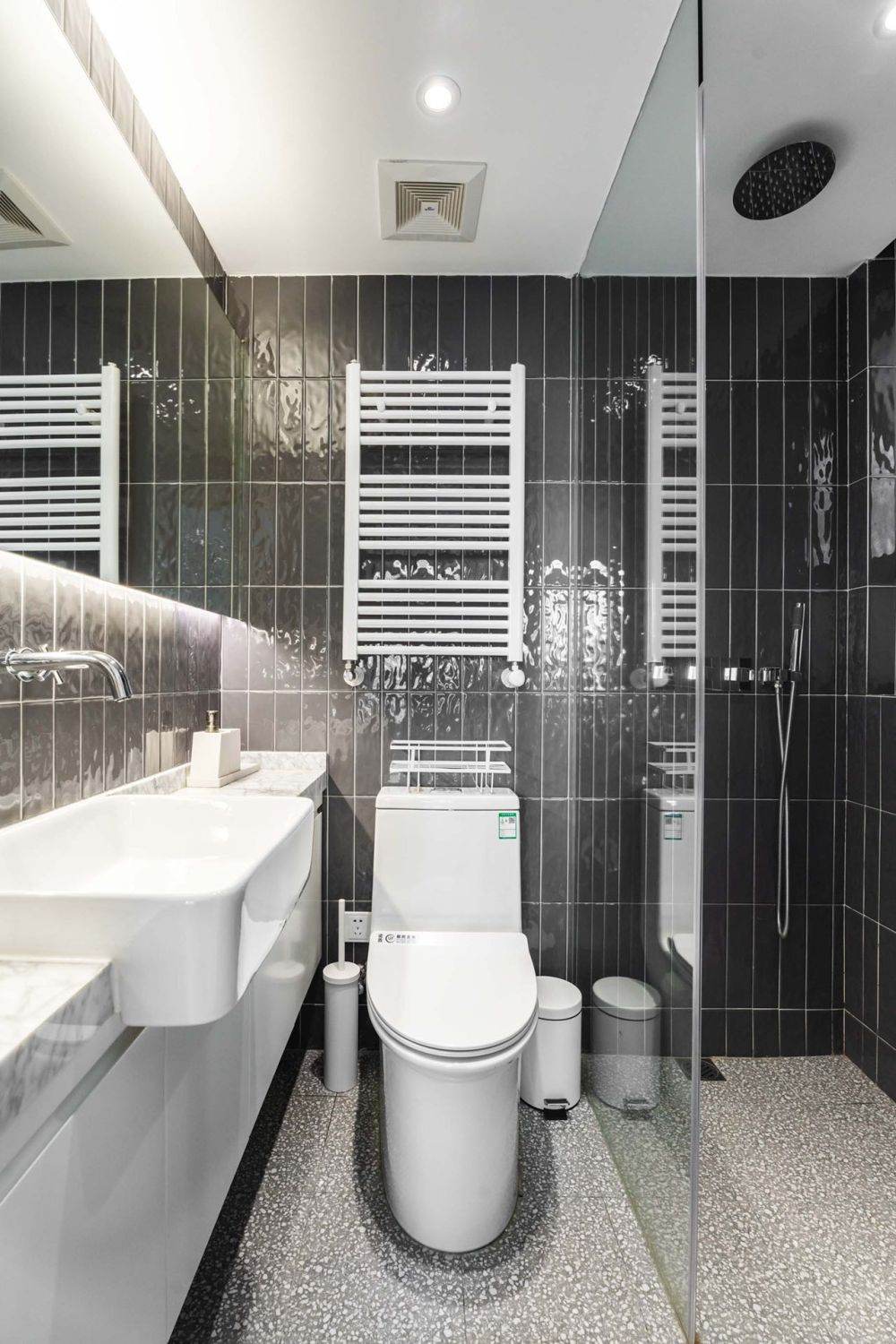 Housing image — Bathroom