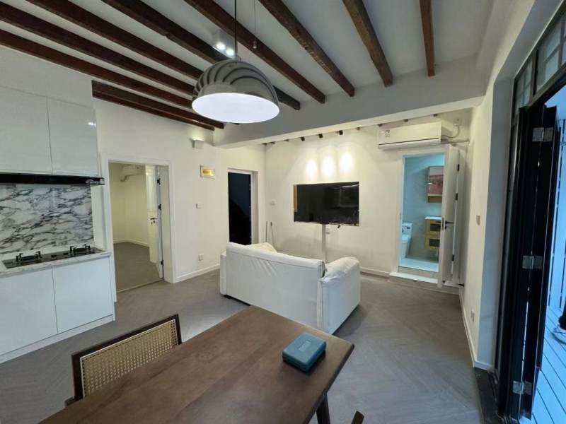 Housing image — Living Room