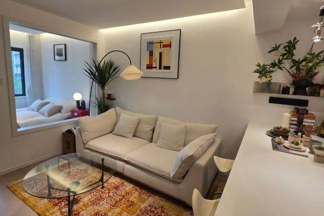 1BR Apartment in Jing'an