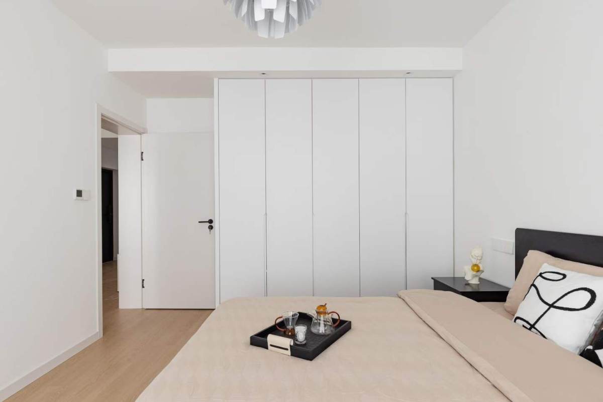 Housing image — Bedroom