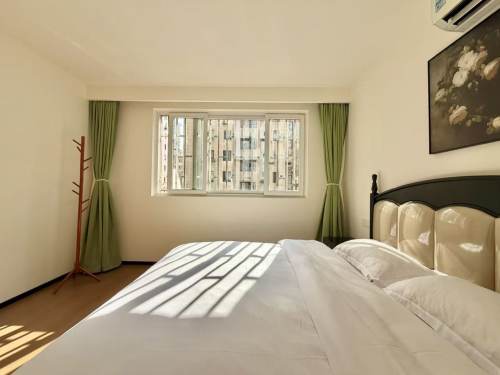 Housing image — Bedroom