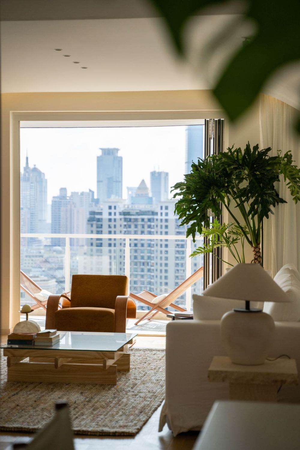 Housing image — Balcony