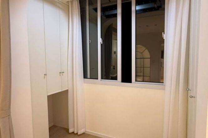 1BR Apartment near The Roof