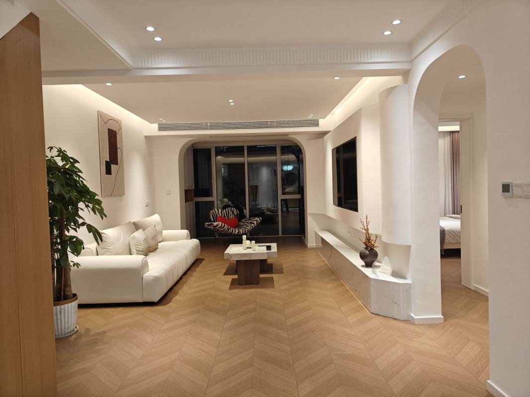 Housing image — Living Room