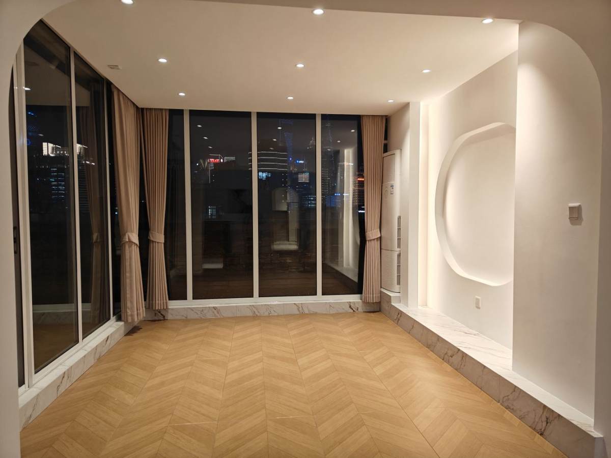Housing image — Living Room