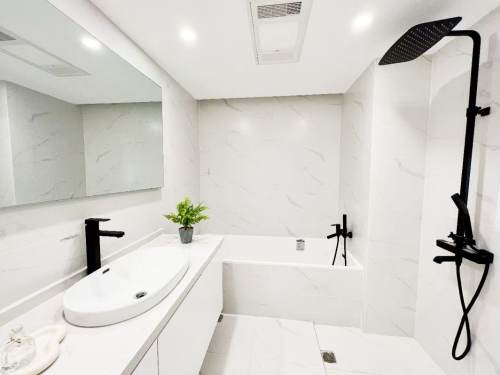 Housing image — Bathroom