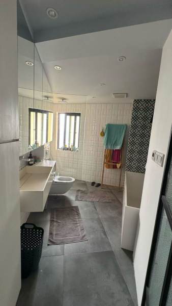 Housing image — Bathroom