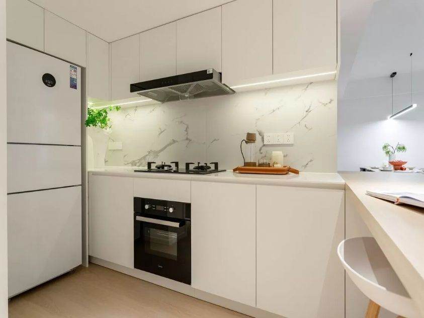 Housing image — Kitchen