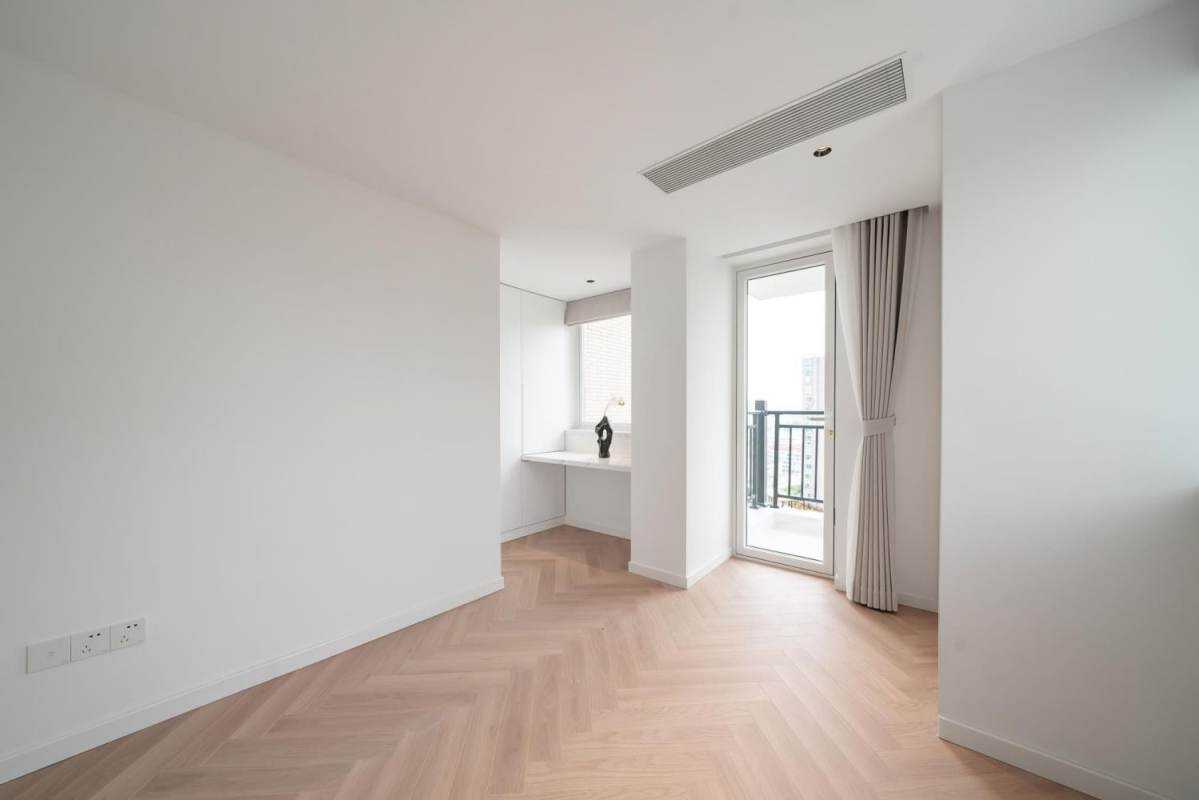 Housing image — Bedroom