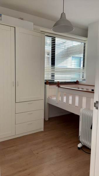 Housing image — Bedroom