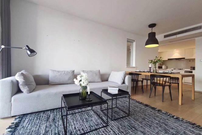 High-Floor 2BR Apartment at Joffre Garden (L1/L10/L12)