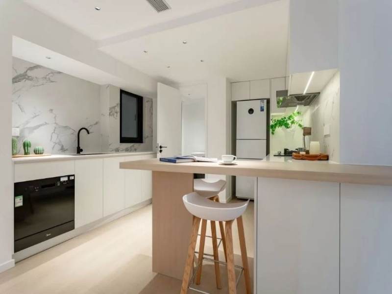 Housing image — Dining Area