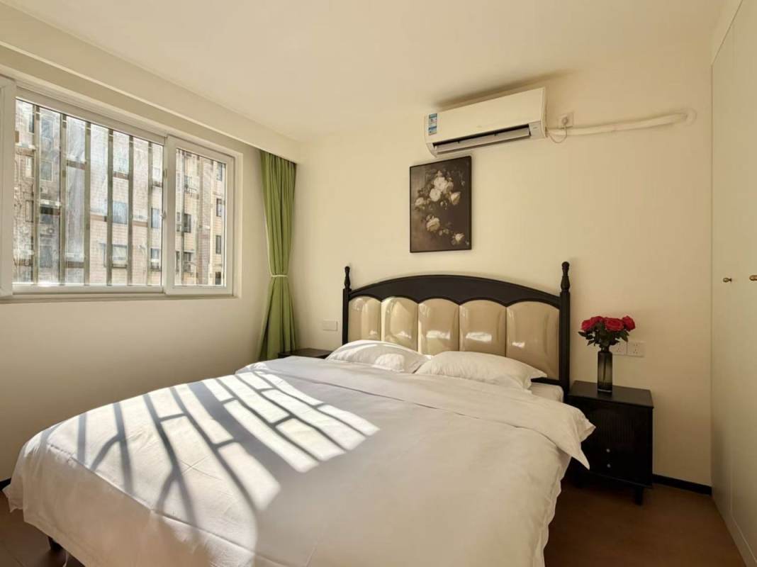 Housing image — Bedroom