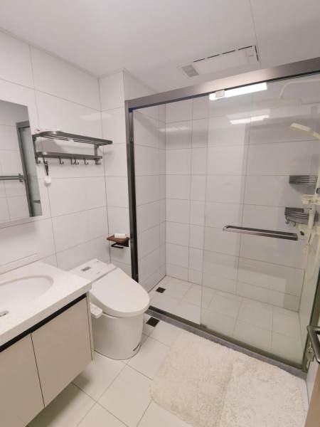 Housing image — Bathroom
