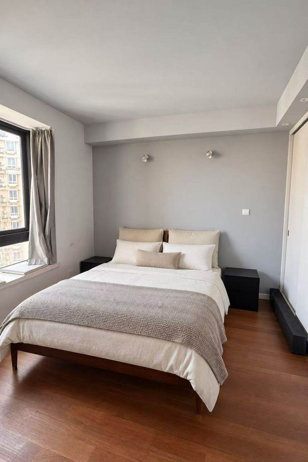 Housing image — Bedroom