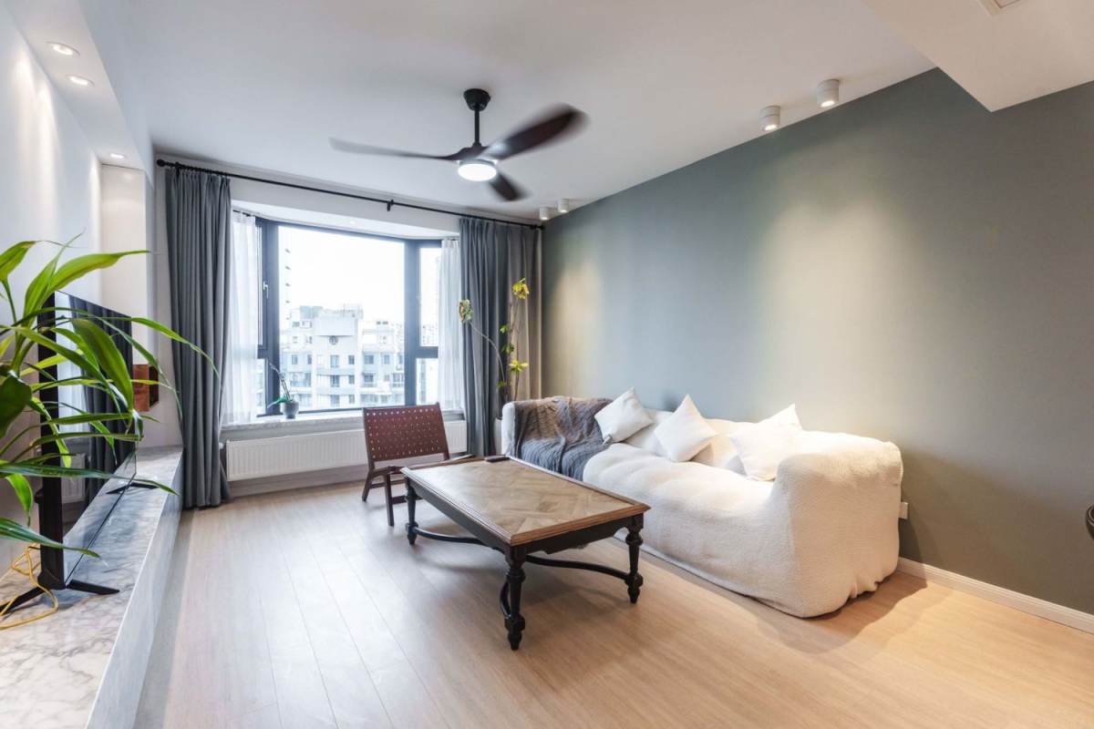 Housing image — Living Room