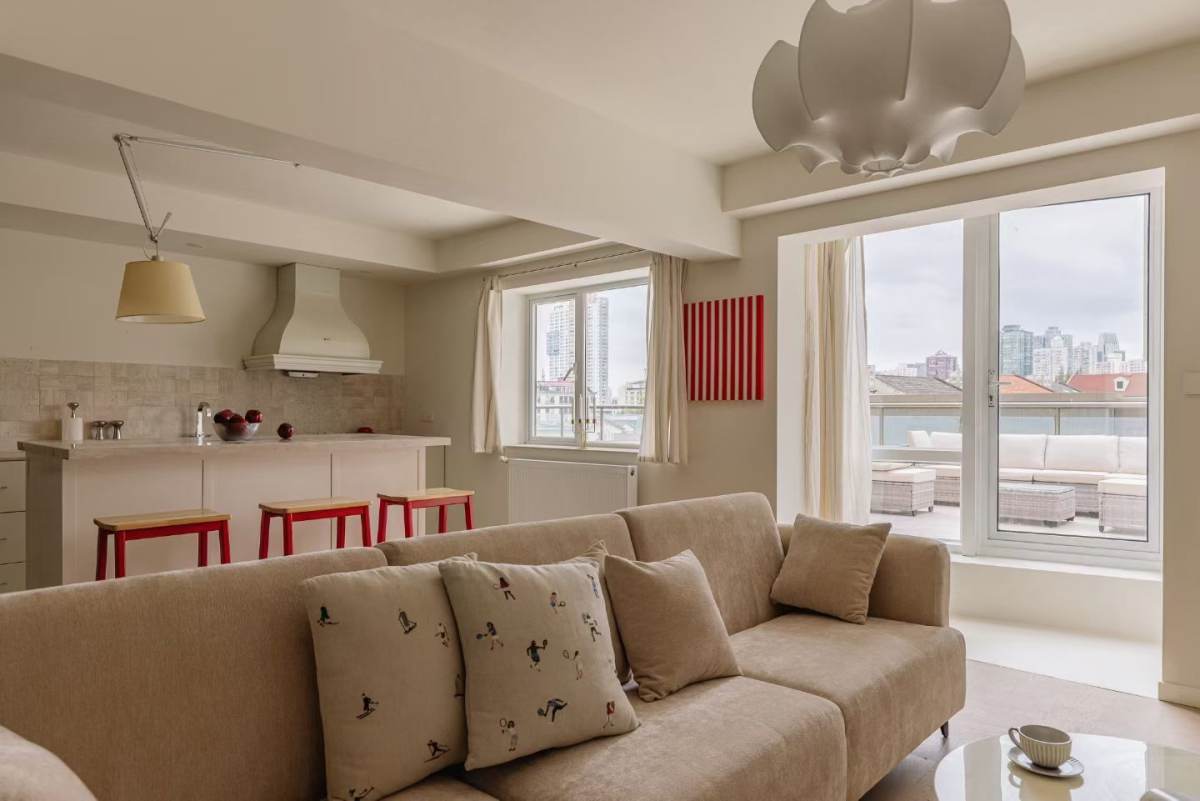 Housing image — Living Room