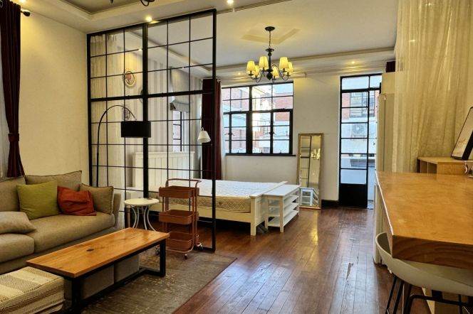 1BR Lane House in Jing'an