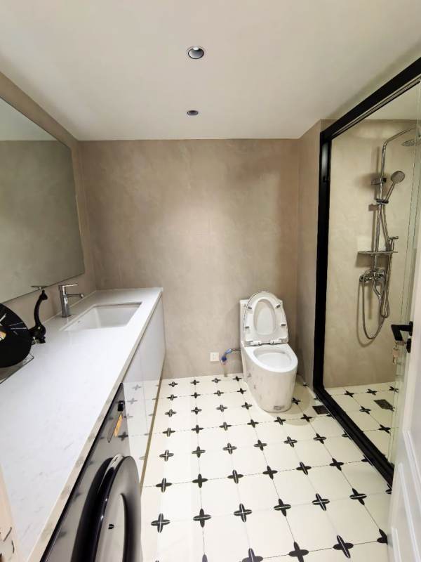 Housing image — Bathroom
