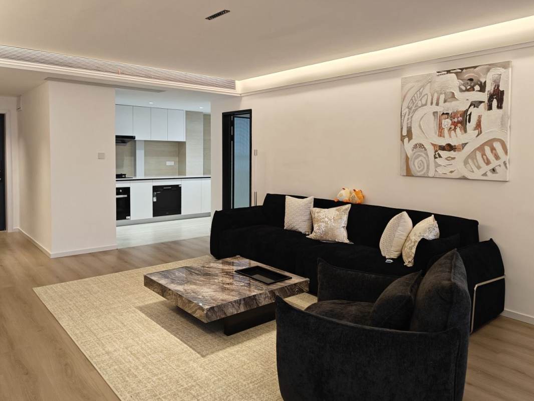 Housing image — Living Room