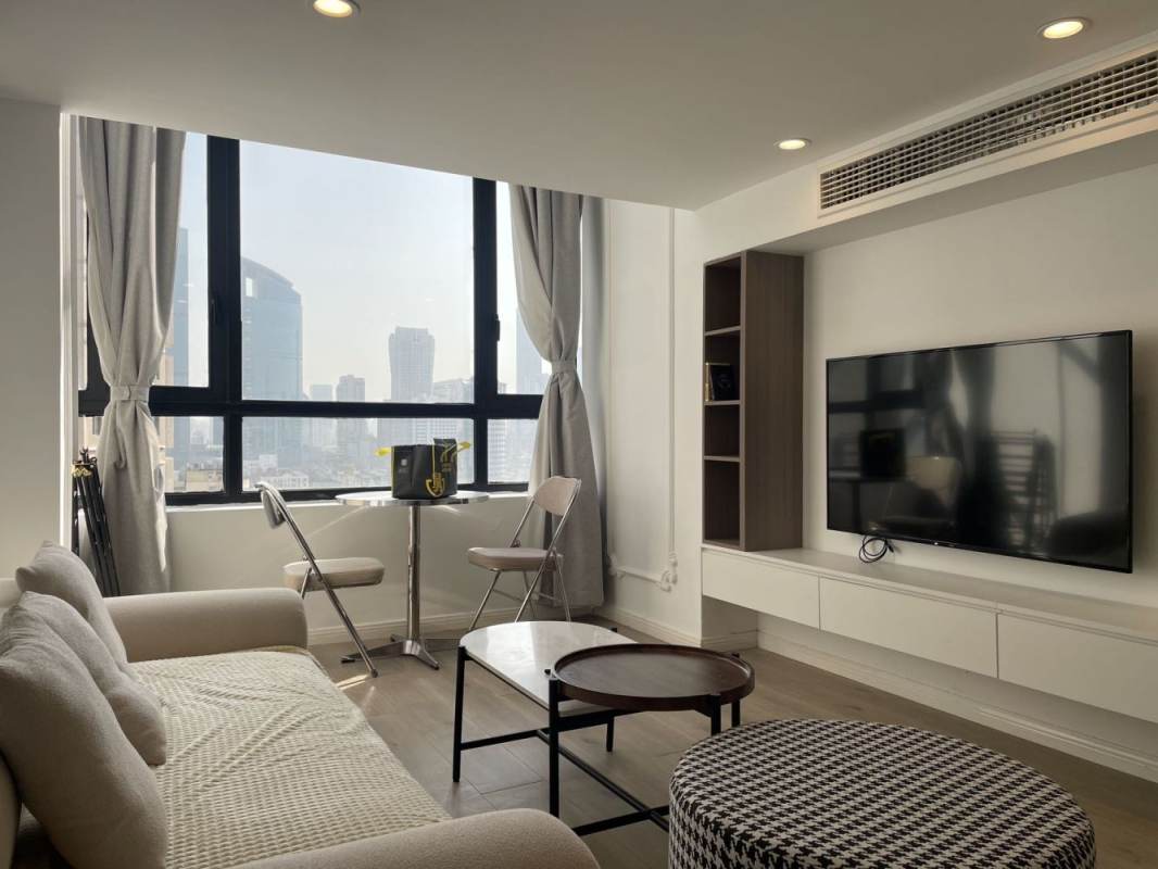 Housing image — Living Room