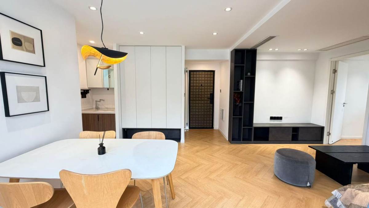 Housing image — Dining Area