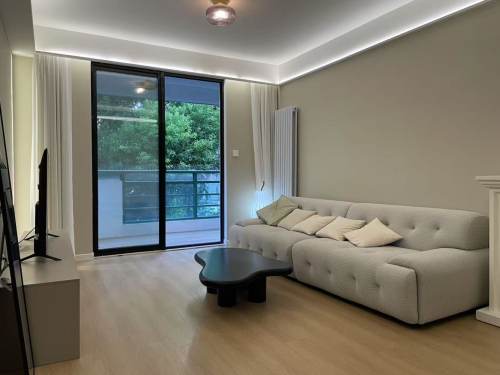 Housing image — Living Room