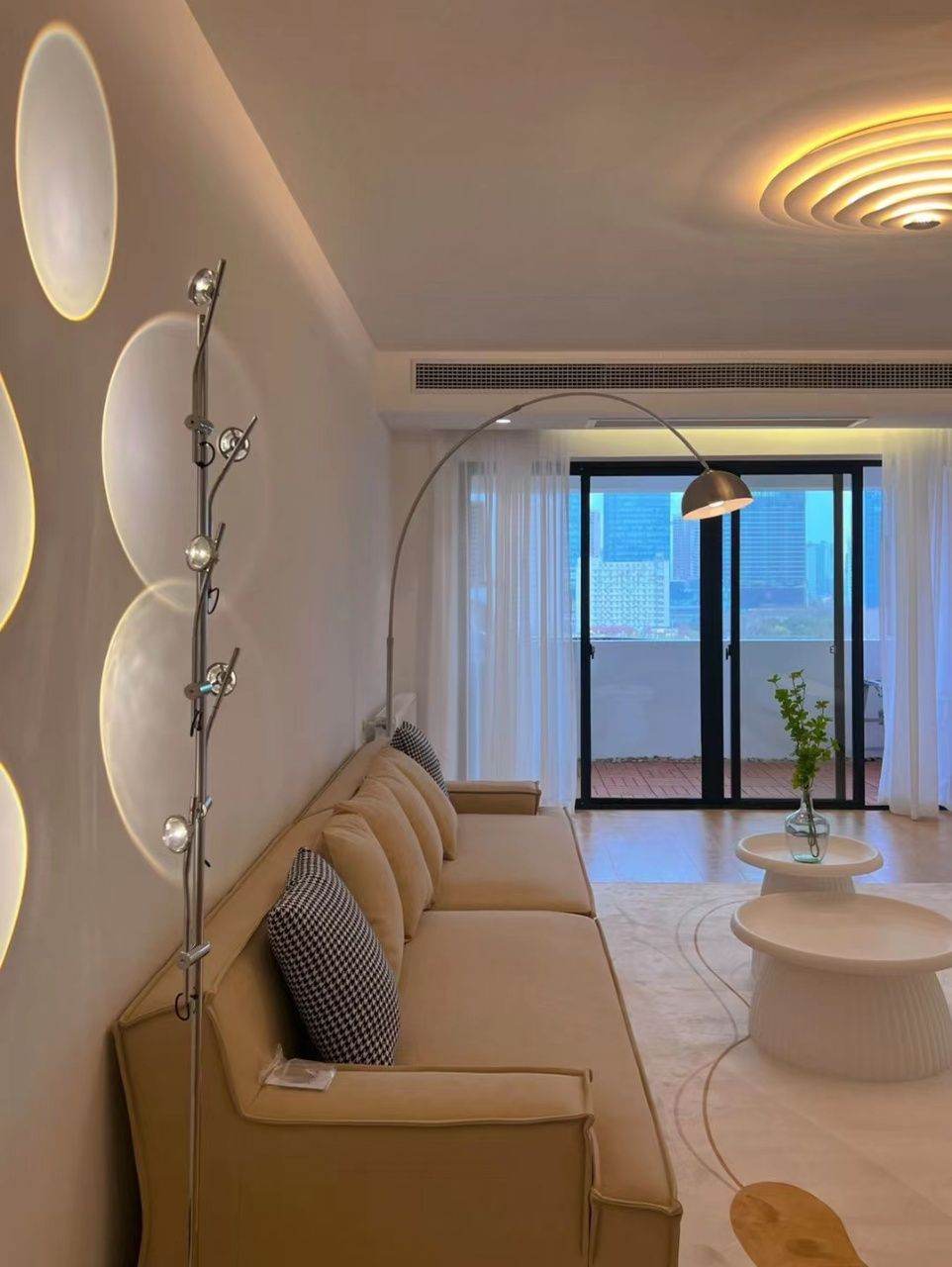 Housing image — Living Room