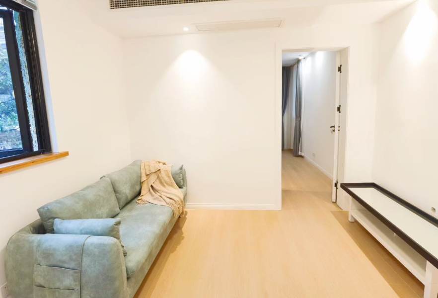Housing image — Living Room