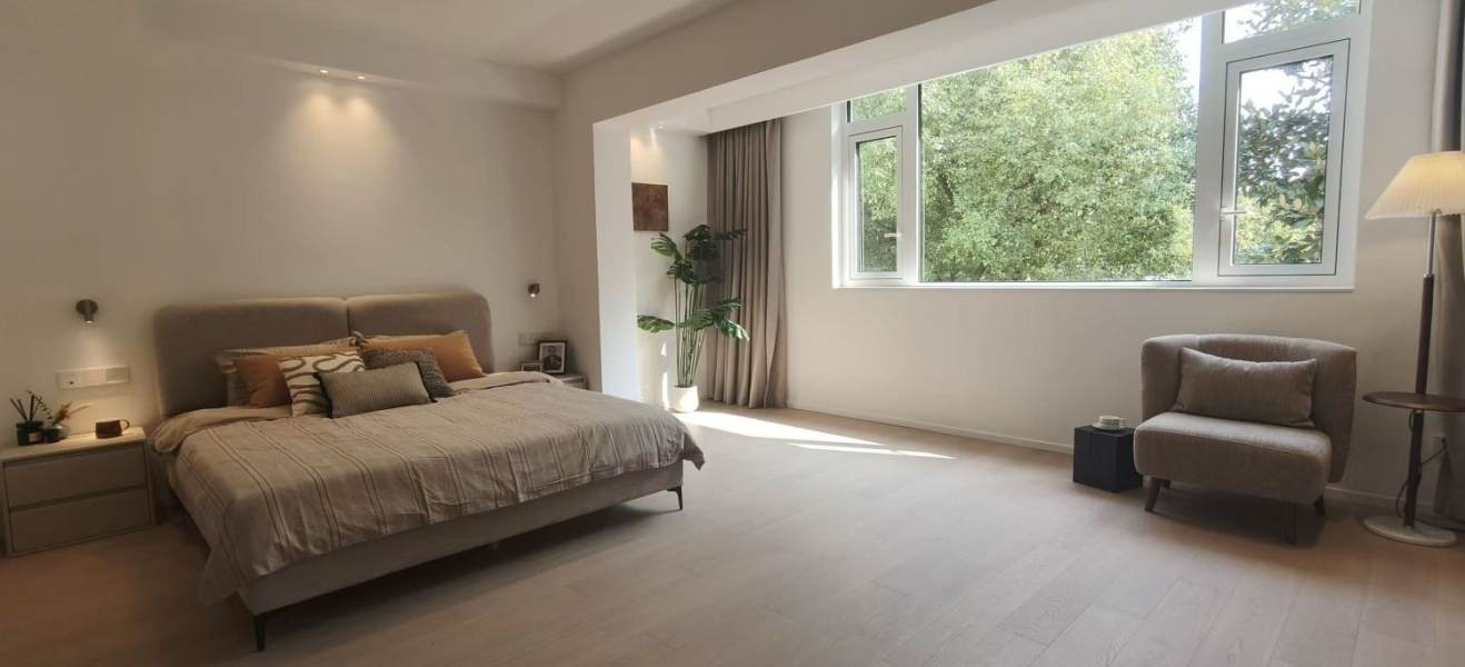 Housing image — Bedroom