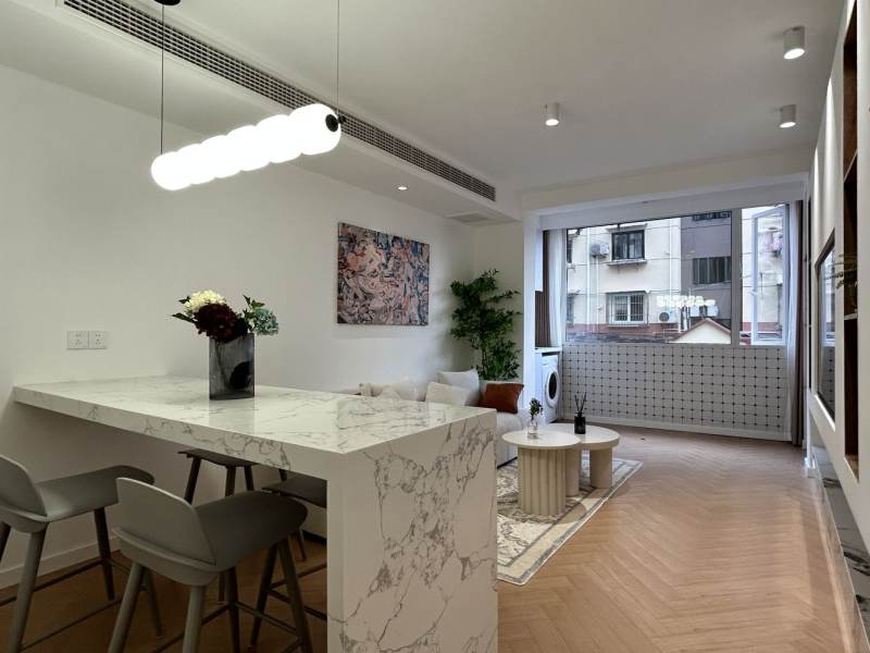 Housing image — Living Room