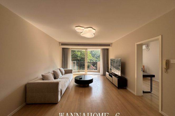 4BR Apartment in Jing'an (L1/L12/L13)
