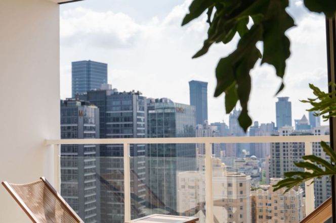 High-Floor 3BR Apartment in Jing'an with Outstanding View (L7/L13)