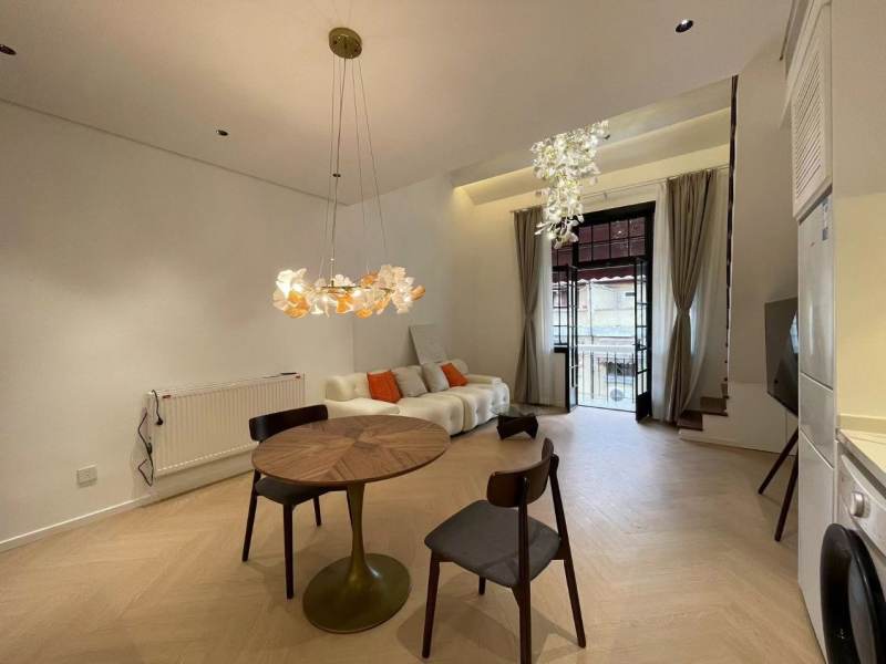 Housing image — Living Room