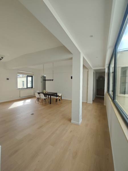 Housing image — Living Room