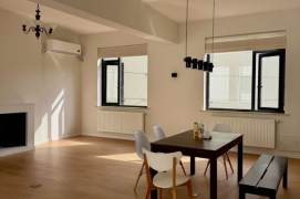 Spacious High-Ceiling 2BR Apartment near Shanghai Library (L1/L10)
