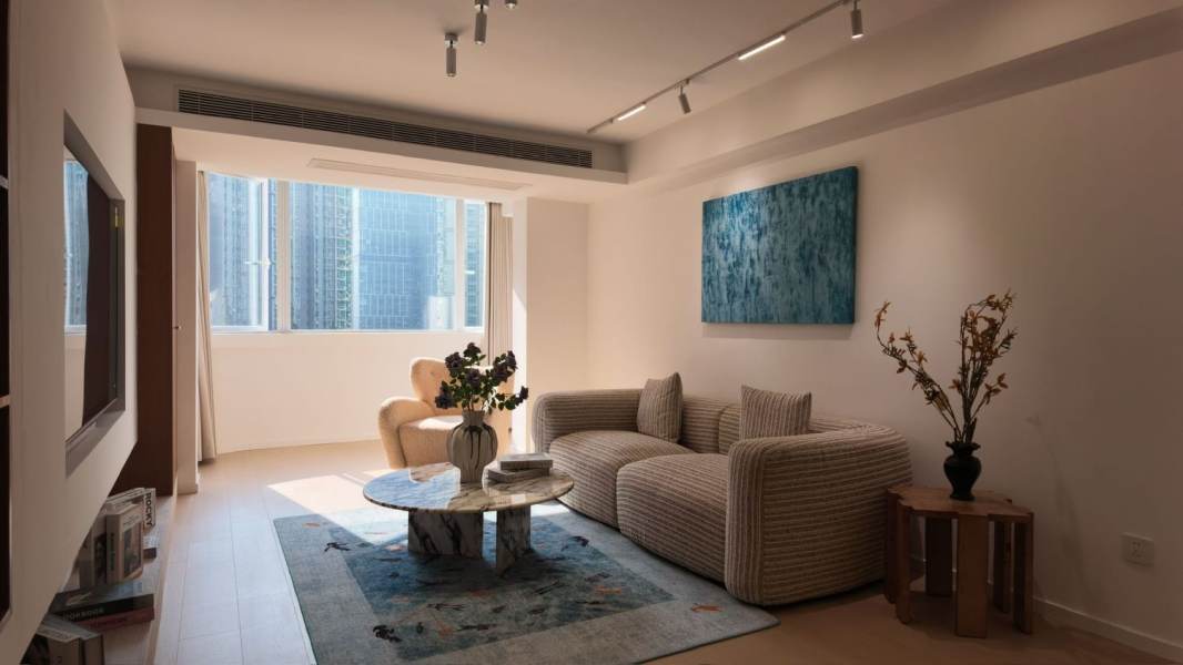 Housing image — Living Room