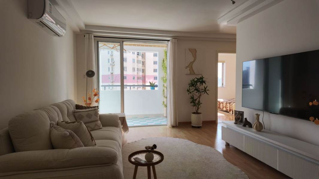 Housing image — Living Room