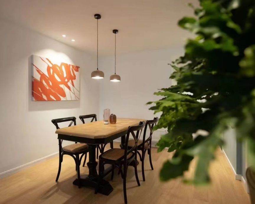 Housing image — Dining Area