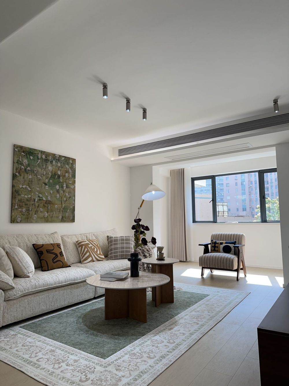 Housing image — Living Room
