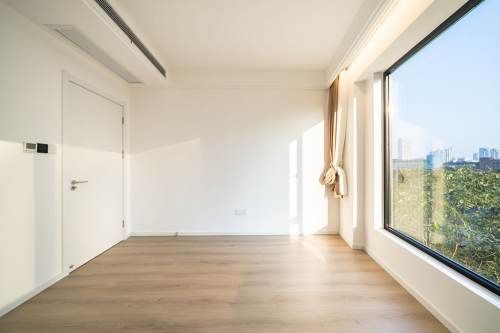 Housing image — Bedroom