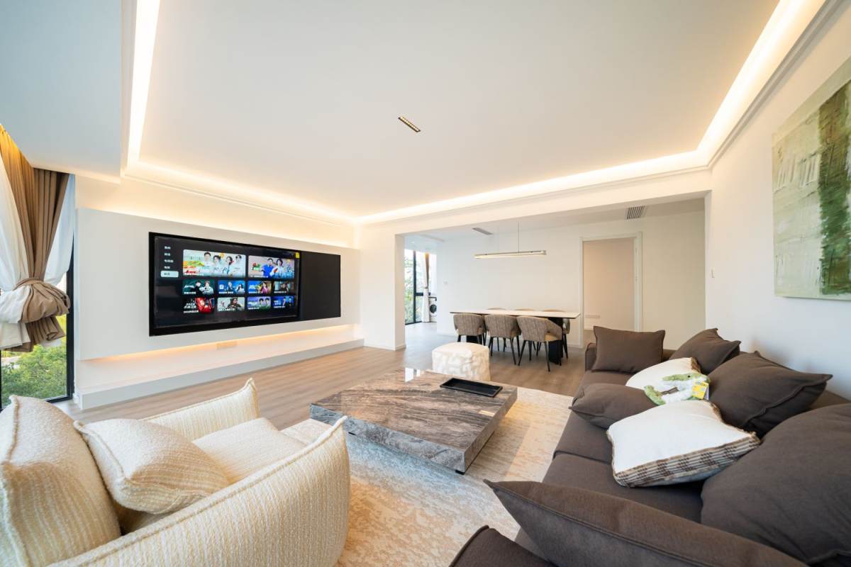 Housing image — Living Room