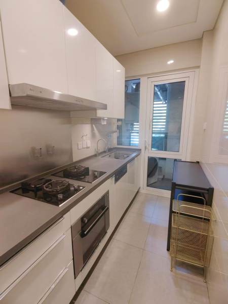Housing image — Kitchen