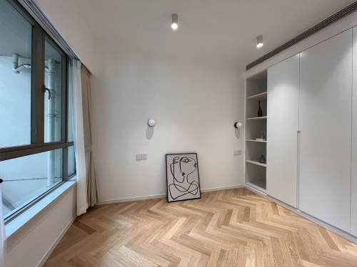 Housing image — Bedroom