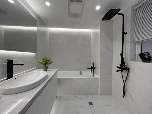 Housing image — Bathroom